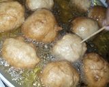 A picture of step 3 of Nigerian puff puff.