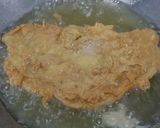 Foto langkah ke 3 dari resep Kulit Ayam KW aka Telur Crispy.