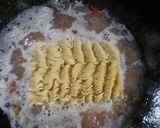 Foto langkah ke 3 dari resep Mie Kuah Kornet.