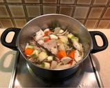 Foto del paso 1 de la receta: Caldo y crema de verduras