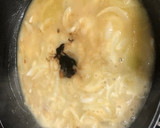 Foto del paso 4 de la receta: Lomo en salsa de cebolla con tiras de piquillo