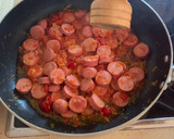 Foto del paso 3 de la receta: Col con salchichas
