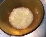 Une image de l'étape 2 de Sauce crème au brocciu corse, oignon citron et persil.