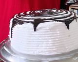 चॉकलेट गनाश सूजी केक(Chocolate ganash suji cake recipe in hindi) रेसिपी चरण 6 फोटो