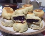 Foto langkah ke 9 dari resep 11. Bakpia Pathuk Ubi Ungu (Bakpia Kering / Bakpia Teflon).