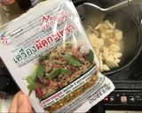 รูปขั้นตอนการทำที่ 3 ของ ผัดกะเพราอกไก่ *ใช้ผงสำเร็จรูป*