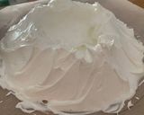 Foto del paso 2 de la receta: Pavlova con frutas de verano🥭🍓🥝