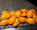 A picture of step 4 of Lemon madeleines🍋.