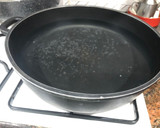 Foto del paso 1 de la receta: Judías verdes con patatas y cordero con ajos y vino