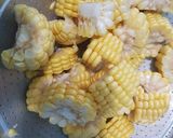 Foto langkah ke 1 dari resep Tumis kerang hijau kupas &jagung manis.
