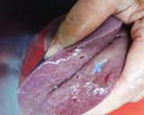 Hình bước làm 2 của món Luộc gan trắng và mềm