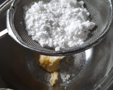 A picture of step 2 of Round shape cookies.