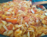 Foto del paso 2 de la receta: Calamares con tomate