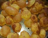 A picture of step 5 of Panipuri.