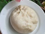 Bánh bao nhân thịt