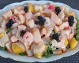 Foto del paso 4 de la receta: Ensalada palitos de cangrejos tropical