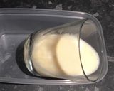 A picture of step 3 of Persimmon panna cotta.