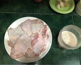 Foto langkah ke 2 dari resep 21. Ayam Goreng filet Bawang putih Kekinian rasanya kress dalamnya juicy enak.