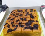 Gambar langkah 10 resipi Kek Pisang Raya.