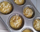 Foto langkah ke 3 dari resep Muffin Keju.