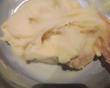 Foto langkah ke 2 dari resep Sosis gulung unik, jajanan ala street food.