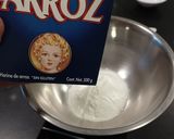 Foto del paso 1 de la receta: Pan de harina de arroz al vapor (usando levadura)