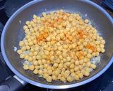 Foto del paso 3 de la receta: Garbanzos con jamón (cocina exprés)