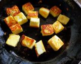 A picture of step 1 of Palak Paneer.