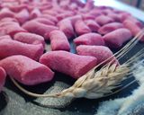 Foto del passaggio 1 della ricetta Gniochi di patate con Rapa Rossa e Pesto
