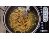 A picture of step 7 of Crunchy Besan Seviyan.