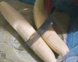 Foto langkah ke 1 dari resep Banana Egg Pancake.