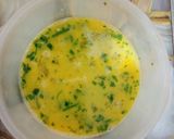 Foto del paso 3 de la receta: Milanesas de zapallitos con omelette de ajo y perejil