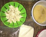 A picture of step 1 of Egg and cheesy bread rolls.