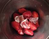 Strawberry Mojito recipe step 4 photo