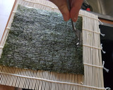 Foto del paso 8 de la receta: Sushi de salmón y atún