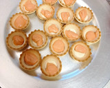 Foto del paso 1 de la receta: Tartaletas con langostinos, piña y salsa cocktail