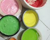 Foto langkah ke 4 dari resep Steamed Rainbow Cake (Bolu Kukus) a la Ny. Liem.