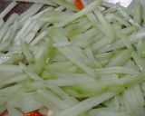 Foto langkah ke 3 dari resep Tumis Labu Siam Terasi.