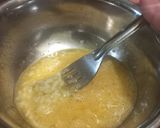 Foto langkah ke 2 dari resep Telur Dadar Nasi.