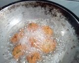 Foto langkah ke 3 dari resep Telur dadar kelapa parut.