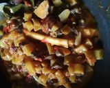 Foto langkah ke 5 dari resep Sambel Goreng Kentang.