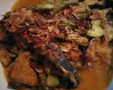 Foto langkah ke 6 dari resep Tongkol bumbu kuning santan pedas.
