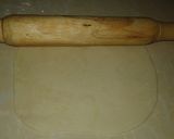 A picture of step 7 of Coconut chicken and soft layerd chapati.