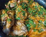 A picture of step 4 of Methi Chicken.