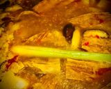 A picture of step 5 of Vegetarian Bún Huế.