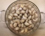 A picture of step 1 of Vegan Alfredo.