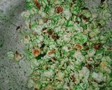 Foto langkah ke 4 dari resep Pop Corn Pandan.