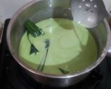 Foto langkah ke 4 dari resep Bubur Sumsum tepung ketan pandan.