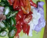 Foto langkah ke 2 dari resep Ayam kecap pedas manis.