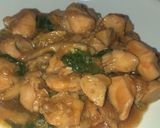 Foto langkah ke 5 dari resep Ayam Jamur Ala Bakmie GM.